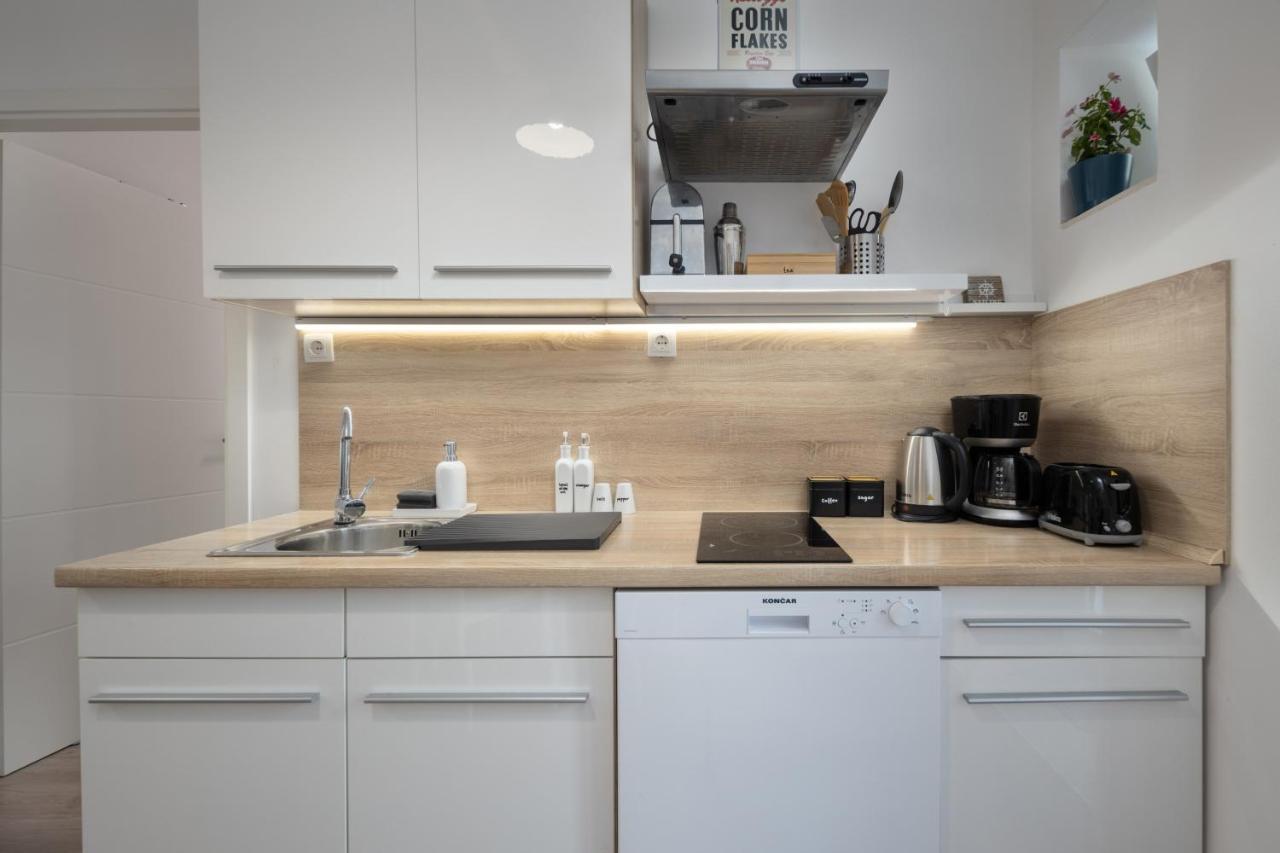 Naval Apartment Rijeka Ngoại thất bức ảnh