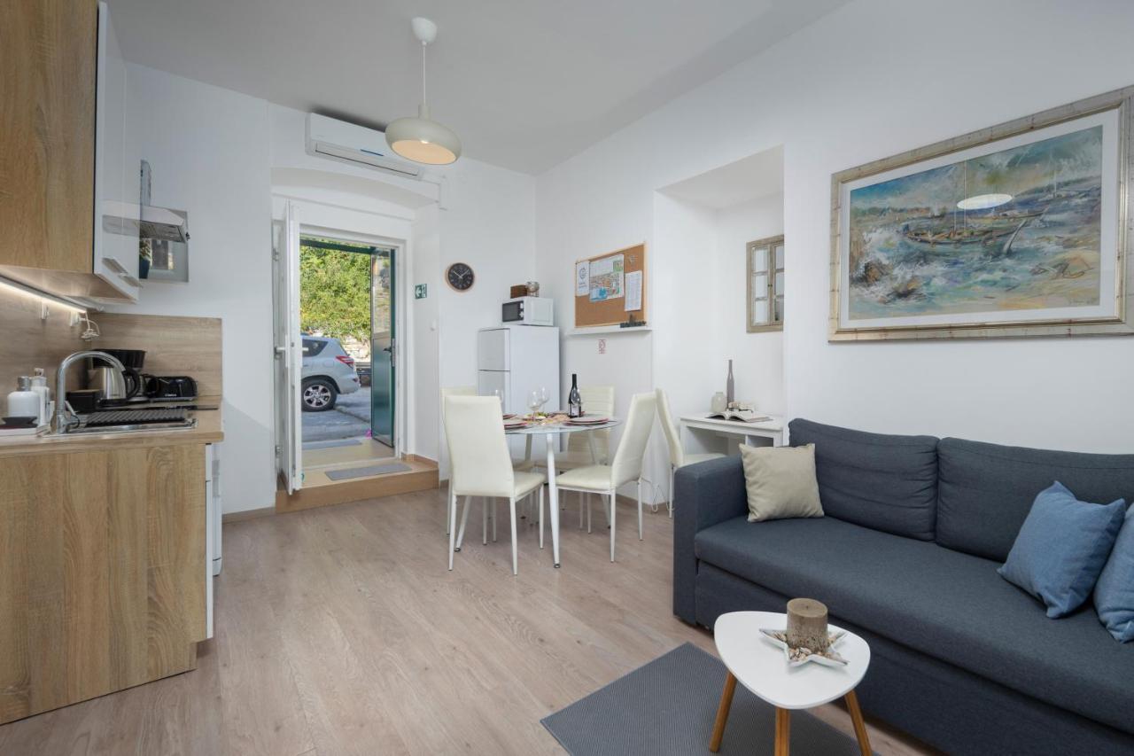 Naval Apartment Rijeka Ngoại thất bức ảnh